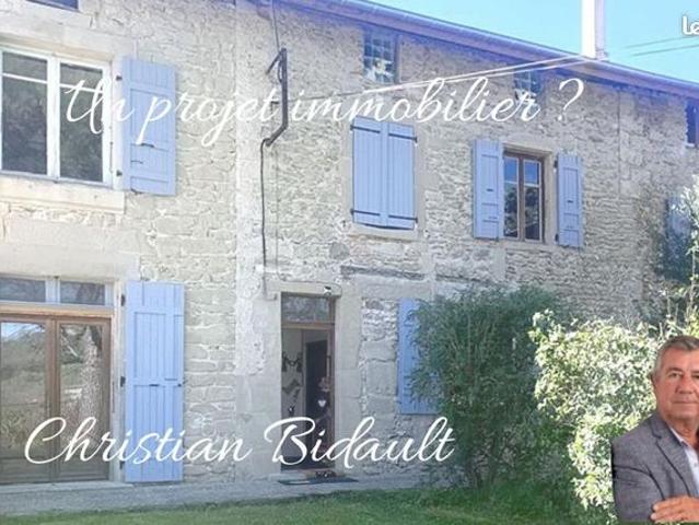 Maison 8 pièces 251 m²