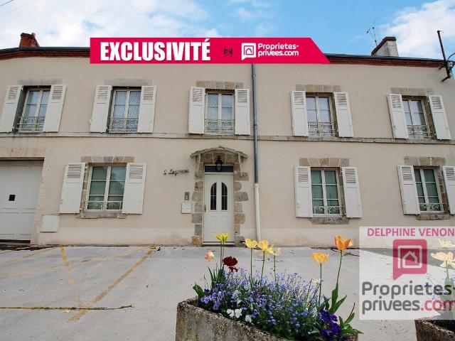 Maison 8 pièces 252 m²