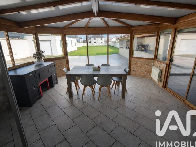 Maison 8 pièces 252 m²