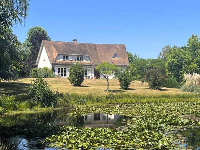 Maison 8 pièces 264 m²