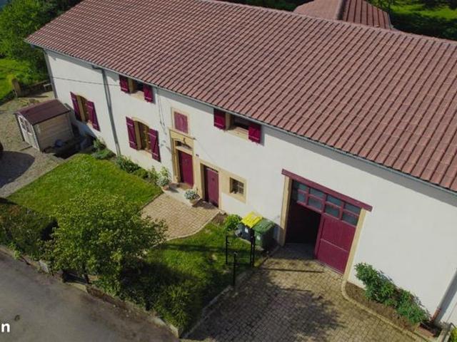 Maison 8 pièces 265 m²