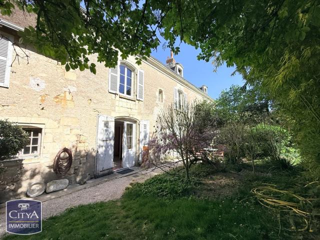 Maison 8 pièces 265 m²