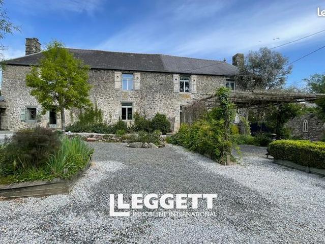 Maison 8 pièces 267 m²