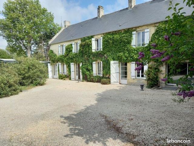 Maison 8 pièces 267 m²