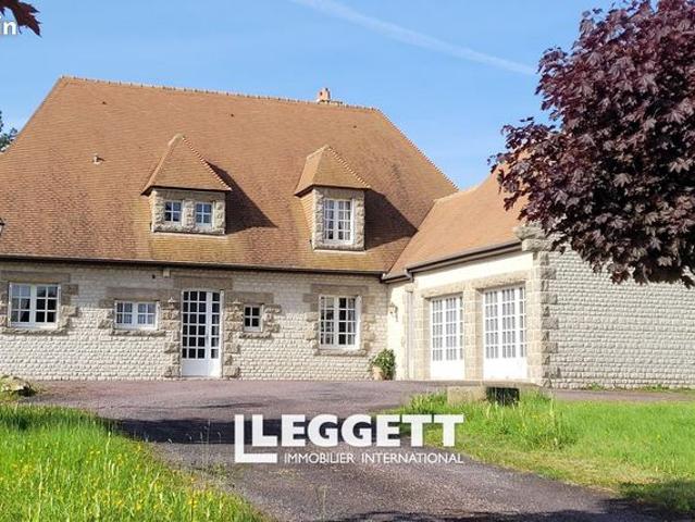 Maison 8 pièces 268 m²