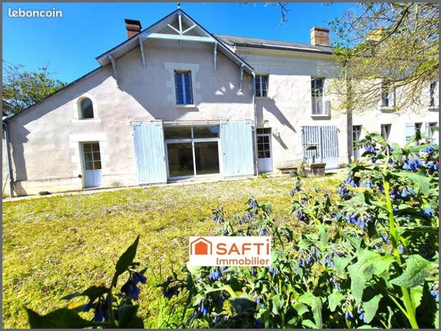 Maison 8 pièces 268 m²