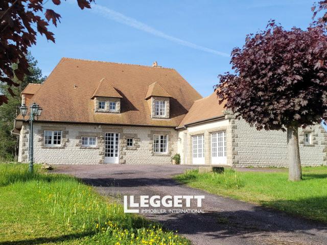 Maison 8 pièces 268 m²