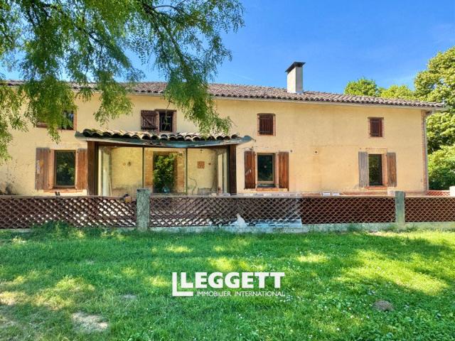 Maison 8 pièces 268 m²