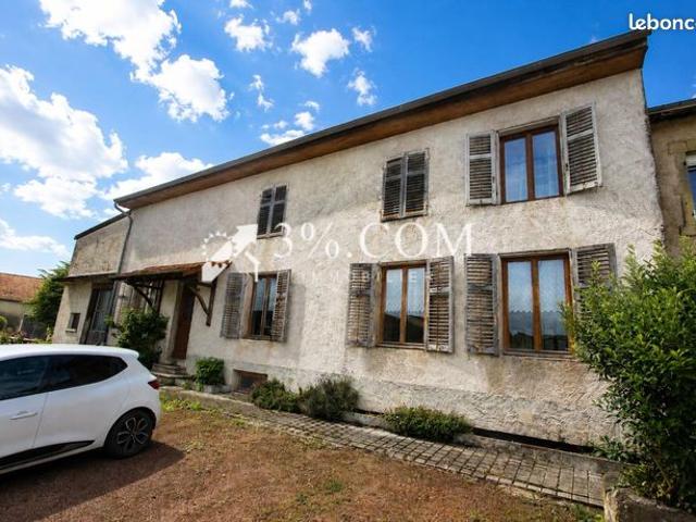 Maison 8 pièces 269 m²