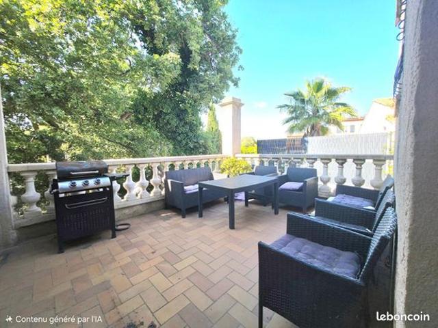 Maison 8 pièces 260 m²
