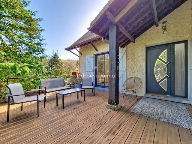 Maison 8 pièces 260 m²
