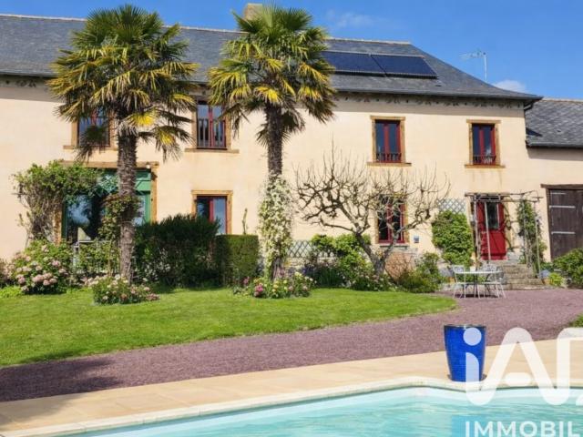 Maison 8 pièces 260 m²