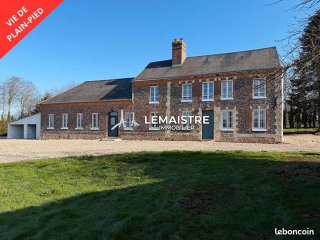 Maison 8 pièces 260 m²