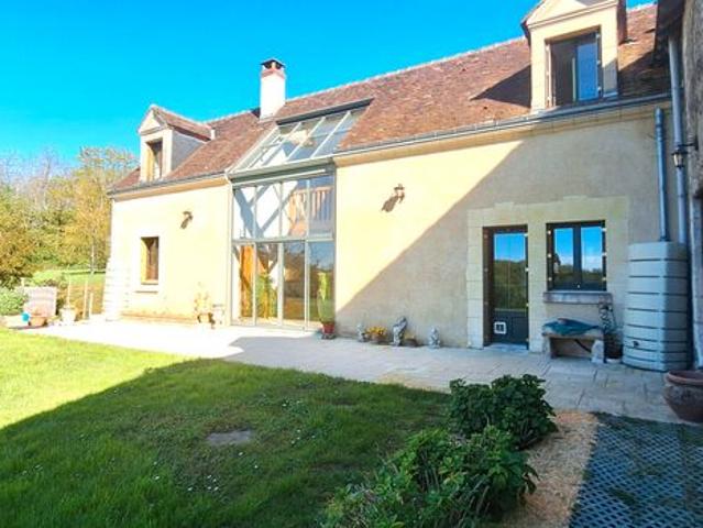 Maison 8 pièces 260 m²