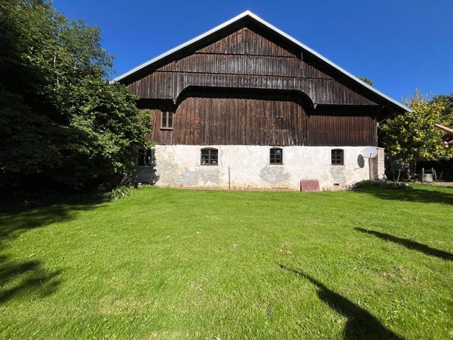 Maison 8 pièces 260 m²