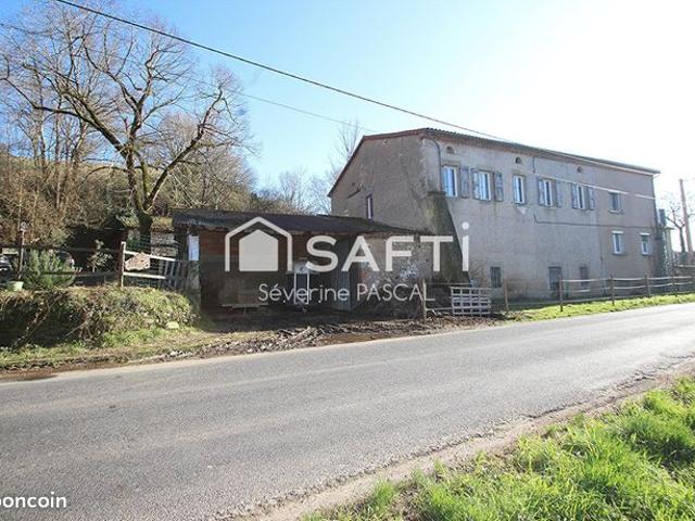 Maison 8 pièces 260 m²