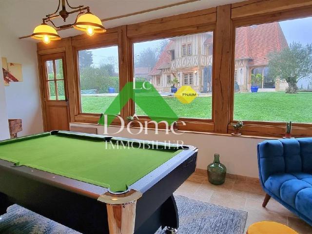 Maison 8 pièces 262 m²