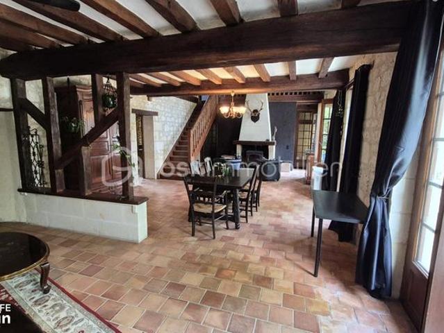 Maison 8 pièces 262 m²