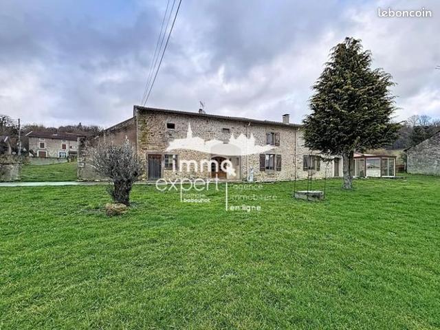 Maison 8 pièces 263 m²