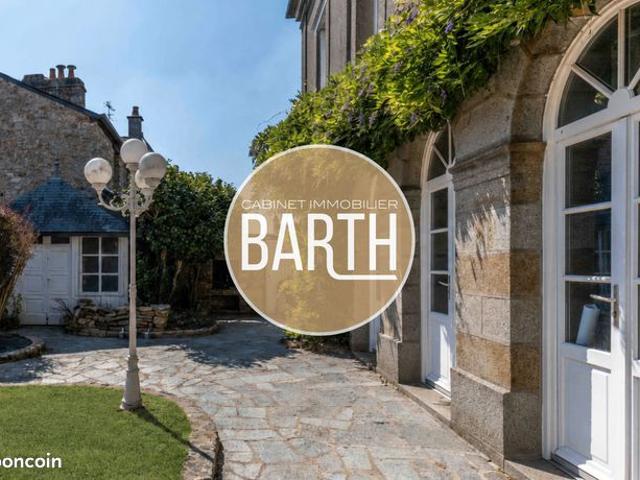 Maison 8 pièces 263 m²