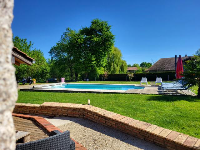 Maison 8 pièces 263 m²