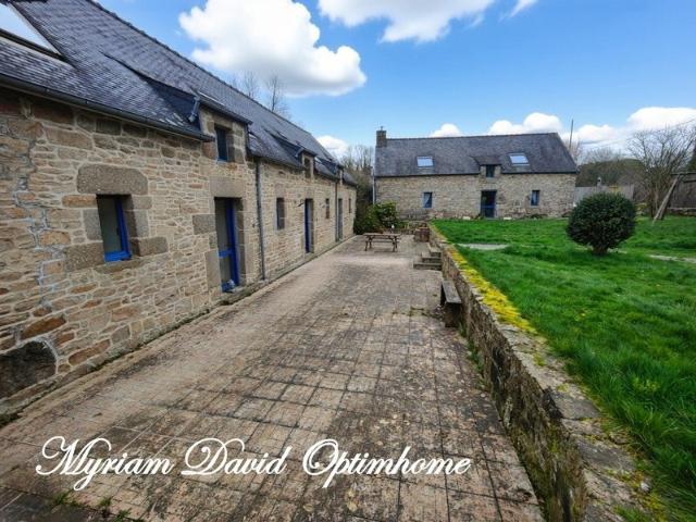 Maison 8 pièces 263 m²