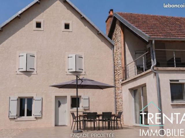 Maison 8 pièces 274 m²
