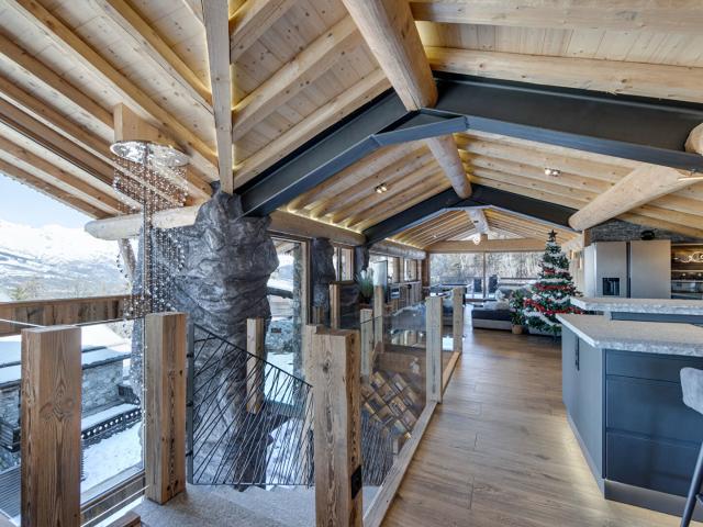 Maison 8 pièces 274 m²