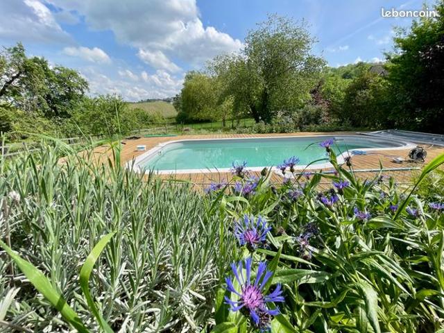 Maison 8 pièces 275 m²