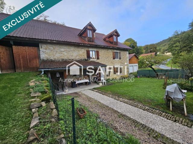 Maison 8 pièces 275 m²