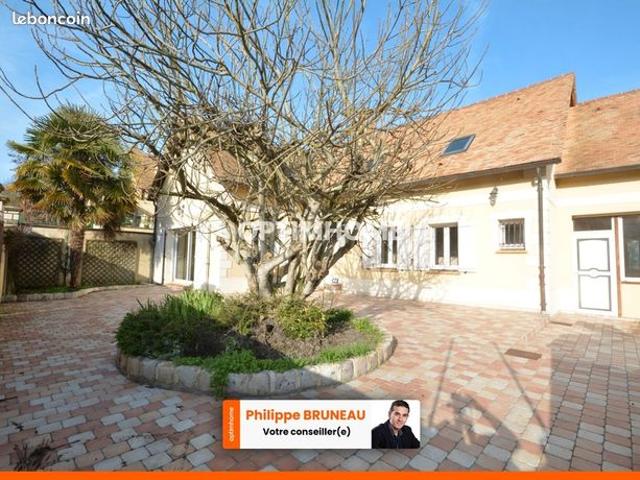 Maison 8 pièces 275 m²