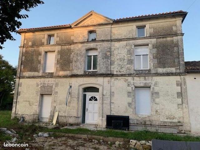 Maison 8 pièces 275 m²