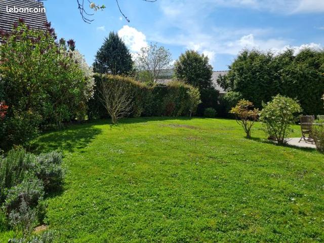 Maison 8 pièces 286 m²