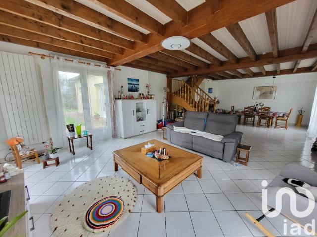 Maison 8 pièces 276 m²