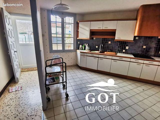Maison 8 pièces 276 m²