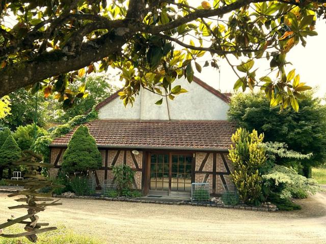 Maison 8 pièces 278 m²