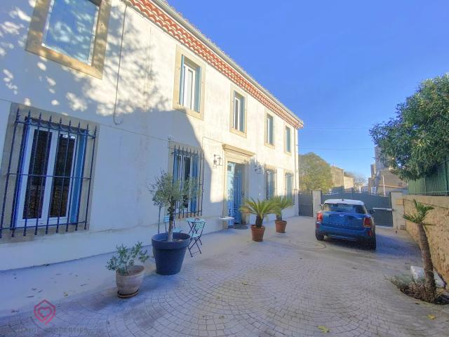 Maison 8 pièces 278 m²