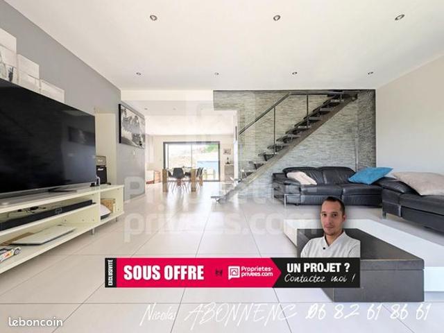 Maison 8 pièces 270 m²