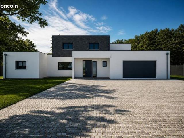 Maison 8 pièces 270 m²