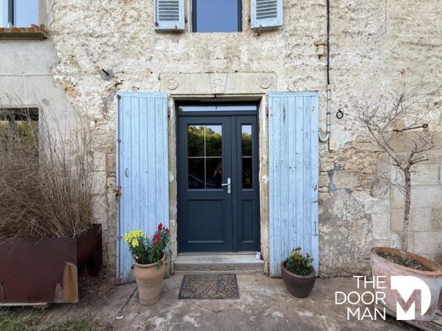 Maison 8 pièces 270 m²