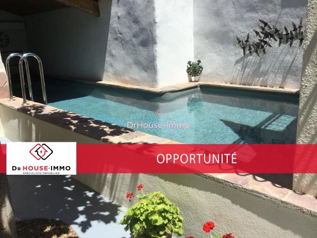 Maison 8 pièces 270 m²