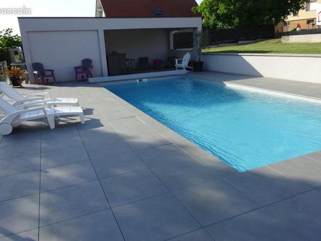 Maison 8 pièces 270 m²
