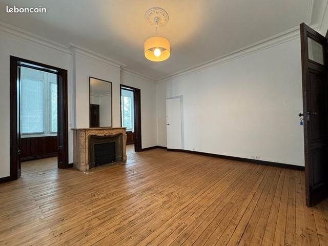 Maison 8 pièces 270 m²