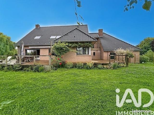 Maison 8 pièces 270 m²