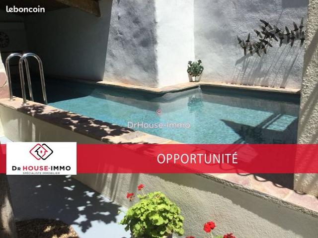 Maison 8 pièces 270 m²