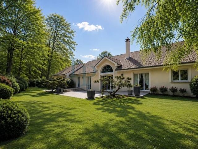 Maison 8 pièces 270 m² Ozoir La Ferrière 77330