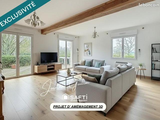 Maison 8 pièces 272 m²