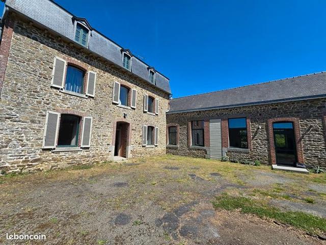 Maison 8 pièces 273 m²