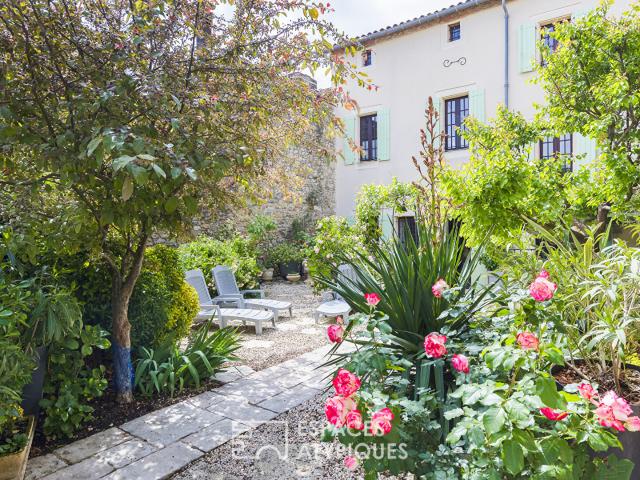 Maison 8 pièces 284 m²