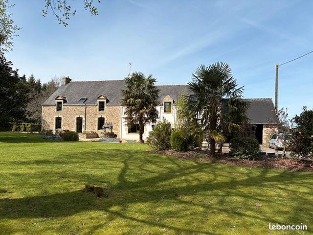 Maison 8 pièces 285 m²